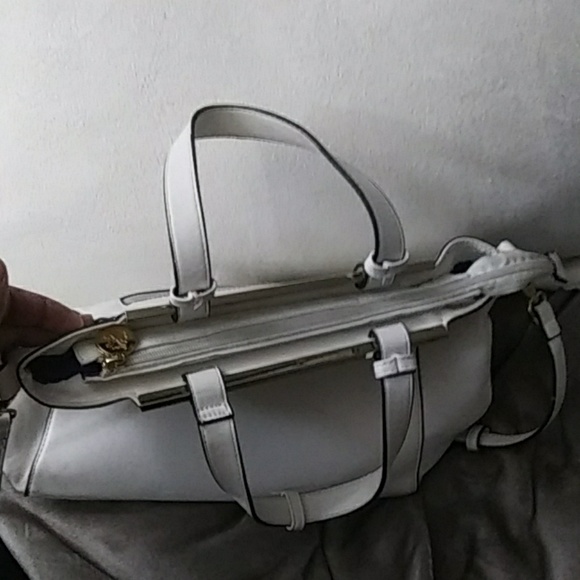 CHRISTIAN LACROIX - Picture 5 of 5